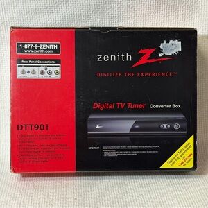 Zenith Digital TV Tuner Converter Box w/ Manual, Complete Model DTT901